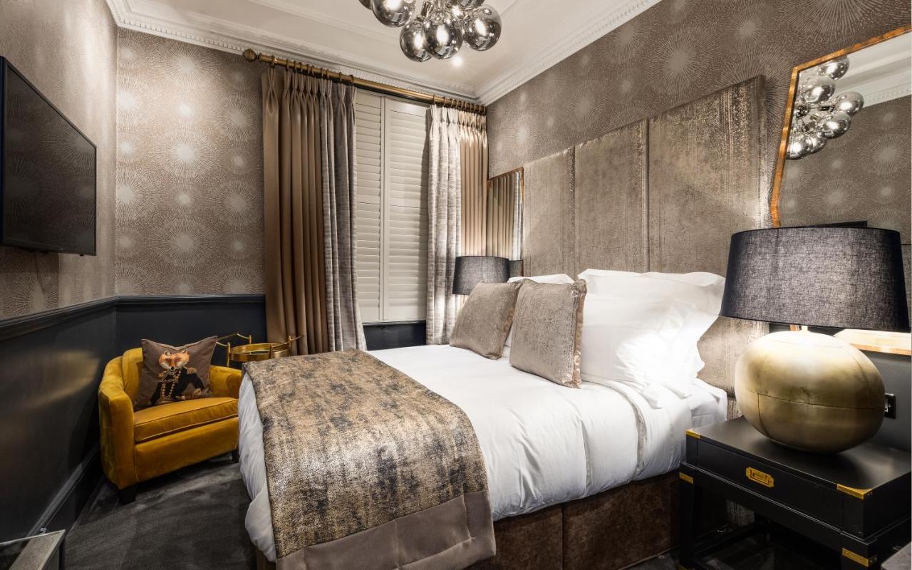 Funky Monk Hotel Epping Esterno foto