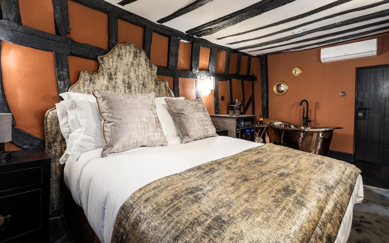 Funky Monk Hotel Epping Esterno foto