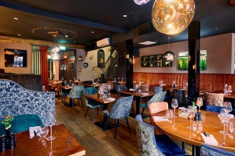 Funky Monk Hotel Epping Esterno foto